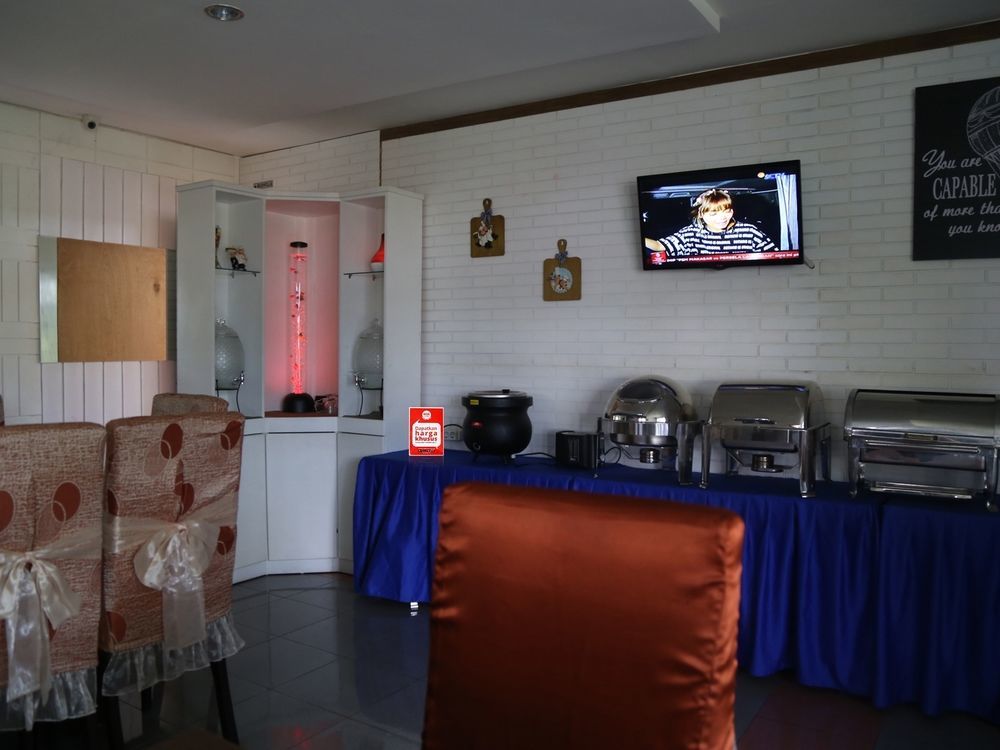 Hotel Mangga Dua Makasar Zewnętrze zdjęcie